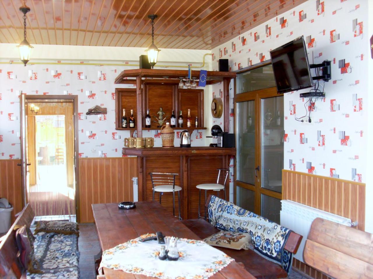 Villa Eden Delux Yanoshi Eksteriør billede